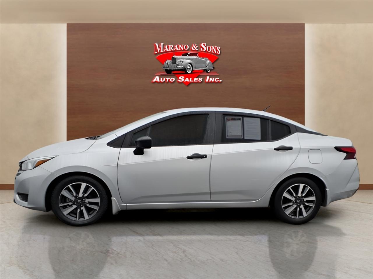 Nissan Versa S CVT 2024