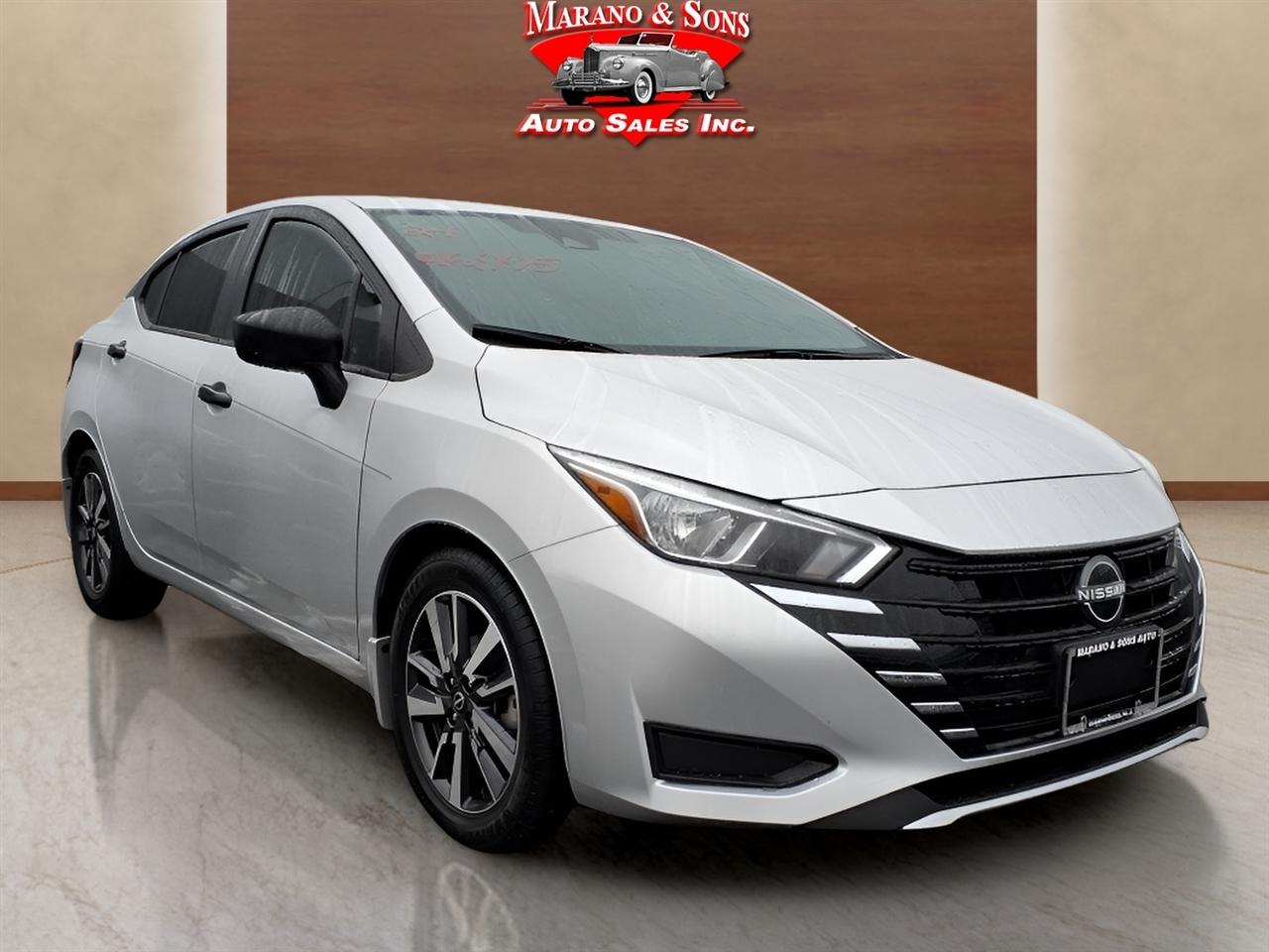 Nissan Versa S CVT 2024