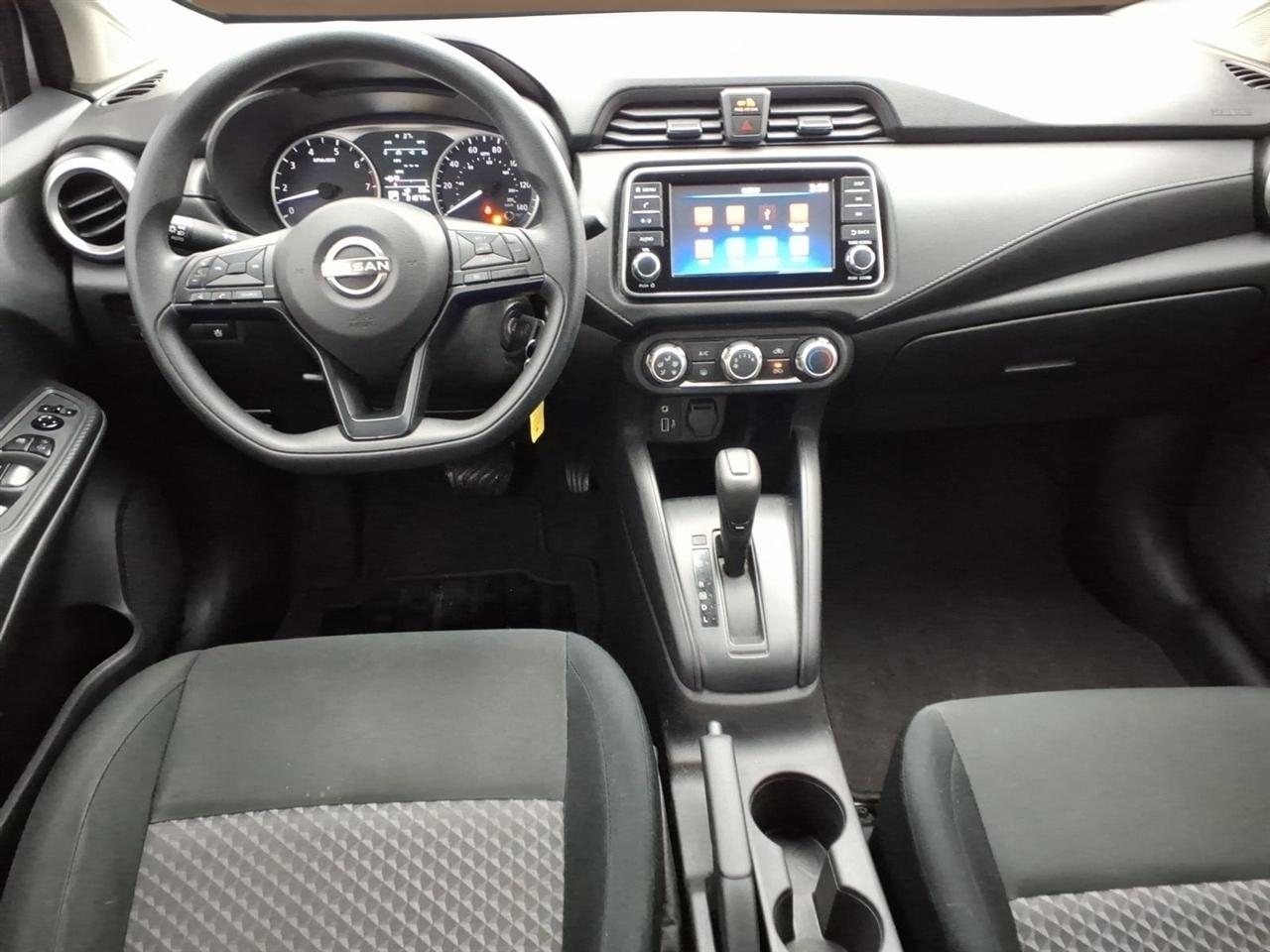 Nissan Versa S CVT 2024