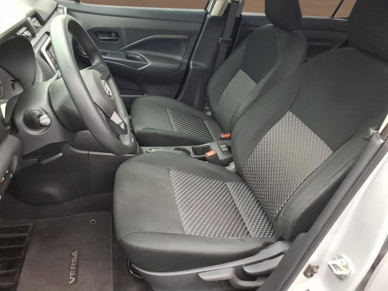 Nissan Versa S CVT 2024