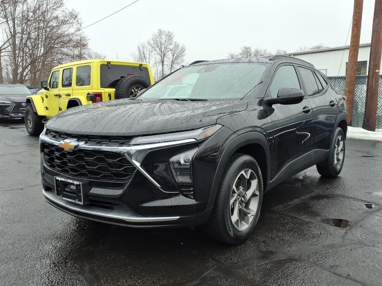 2025 Chevrolet Trax FWD 4dr LT