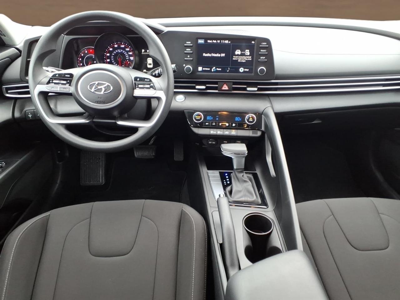 Hyundai Elantra SEL IVT 2023