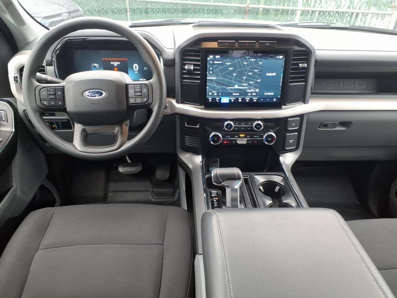 Ford F-150 Lightning Platinum 4WD SuperCrew 5.5' Box 2023