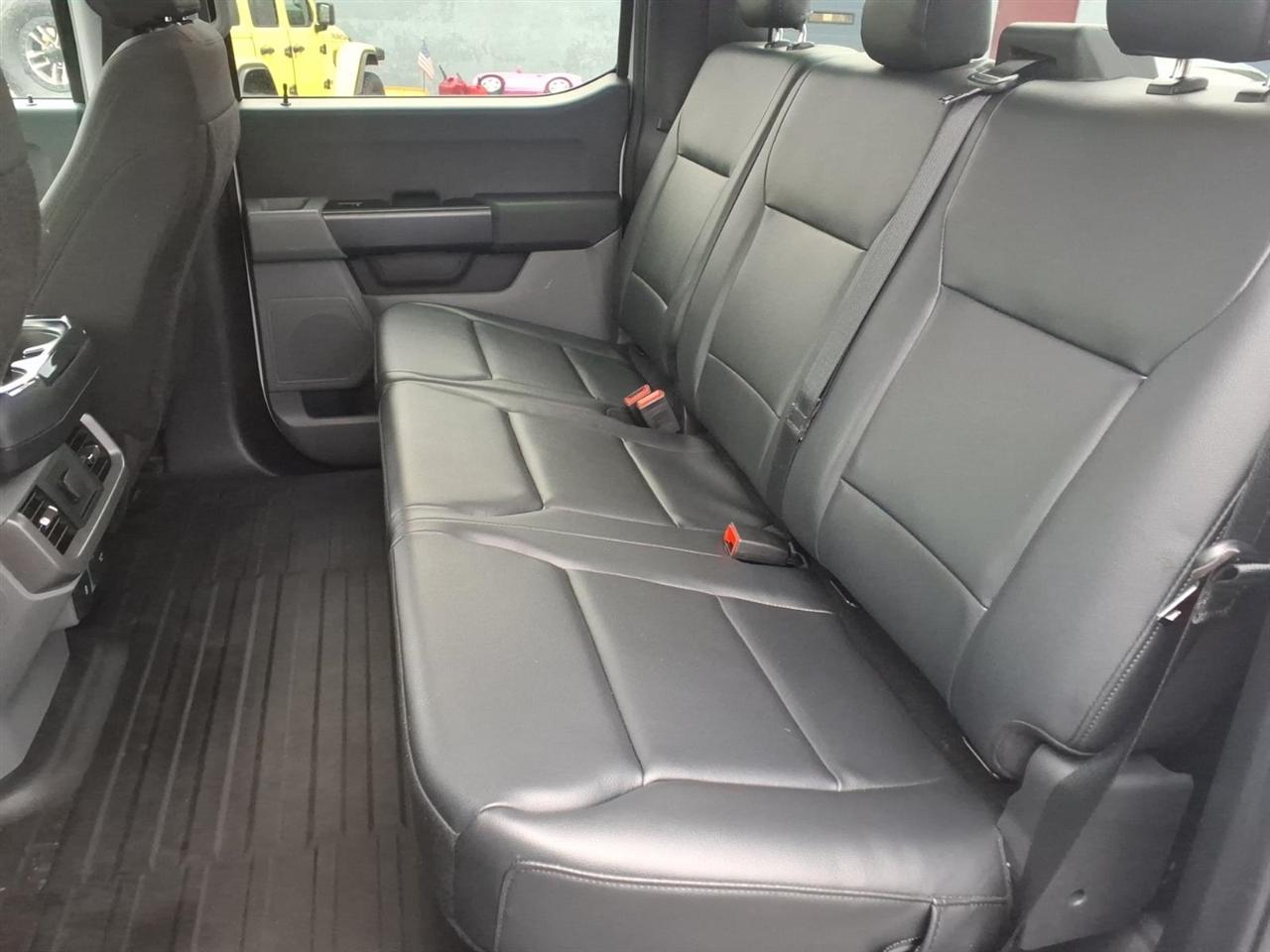 Ford F-150 Lightning Platinum 4WD SuperCrew 5.5' Box 2023