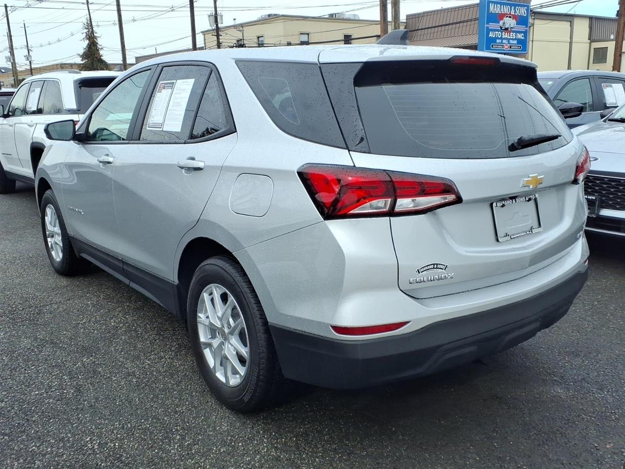 Chevrolet Equinox AWD 4dr LS w/1LS 2022