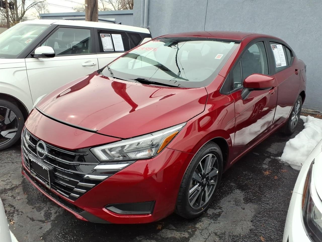 2025 Nissan Versa SV CVT