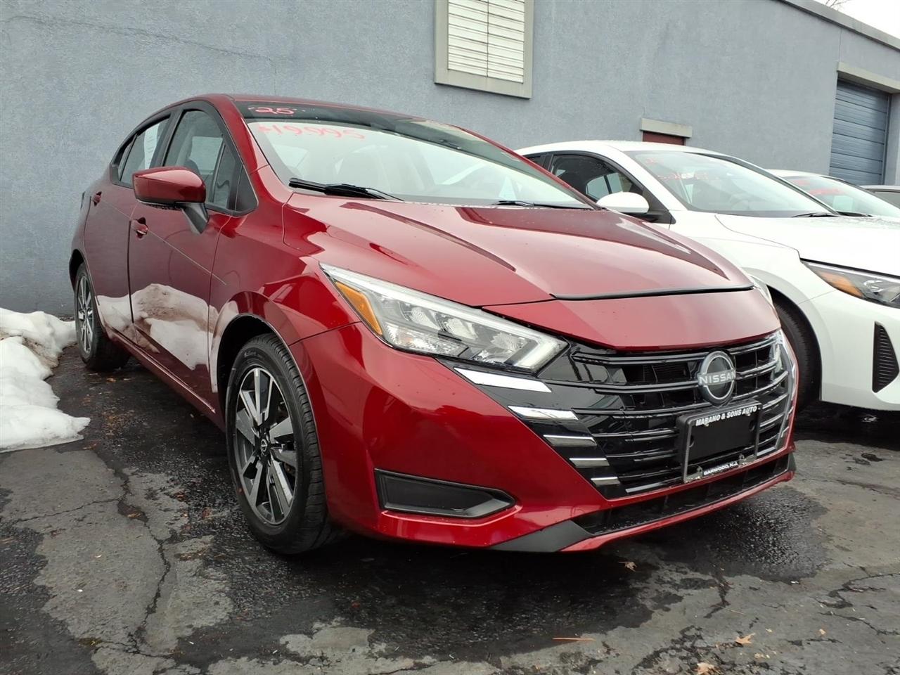 Nissan Versa SV CVT 2025