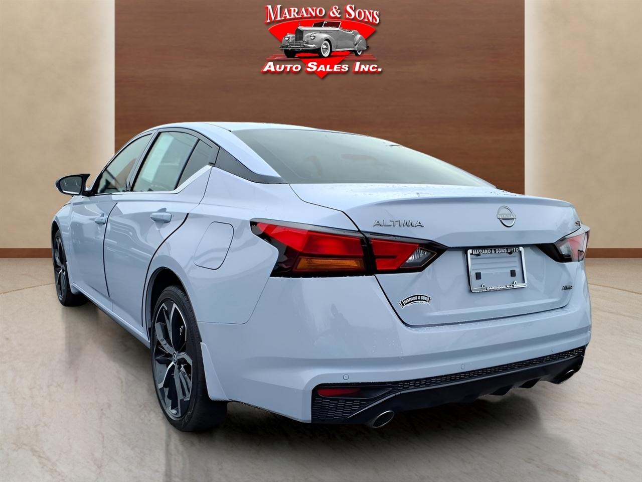 Nissan Altima SR AWD 2025