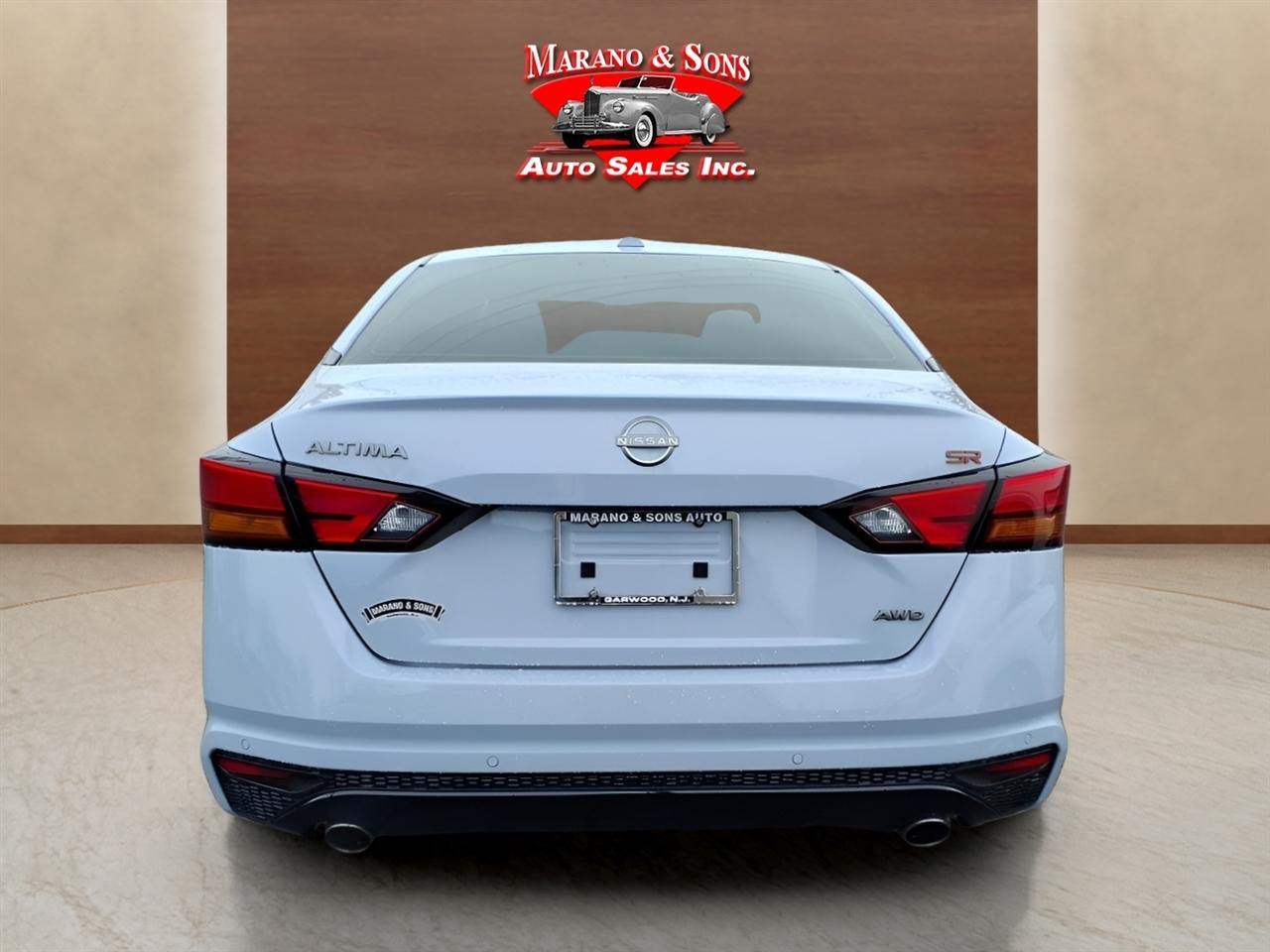 Nissan Altima SR AWD 2025