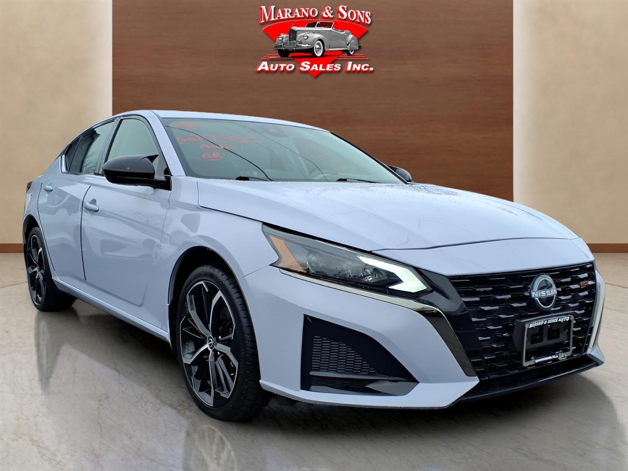 Nissan Altima SR AWD 2025