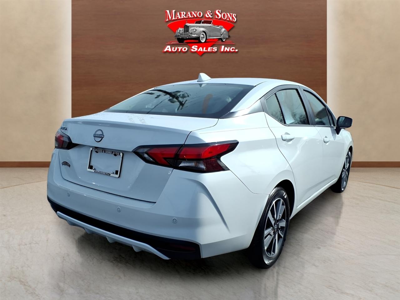 Nissan Versa SV CVT 2025