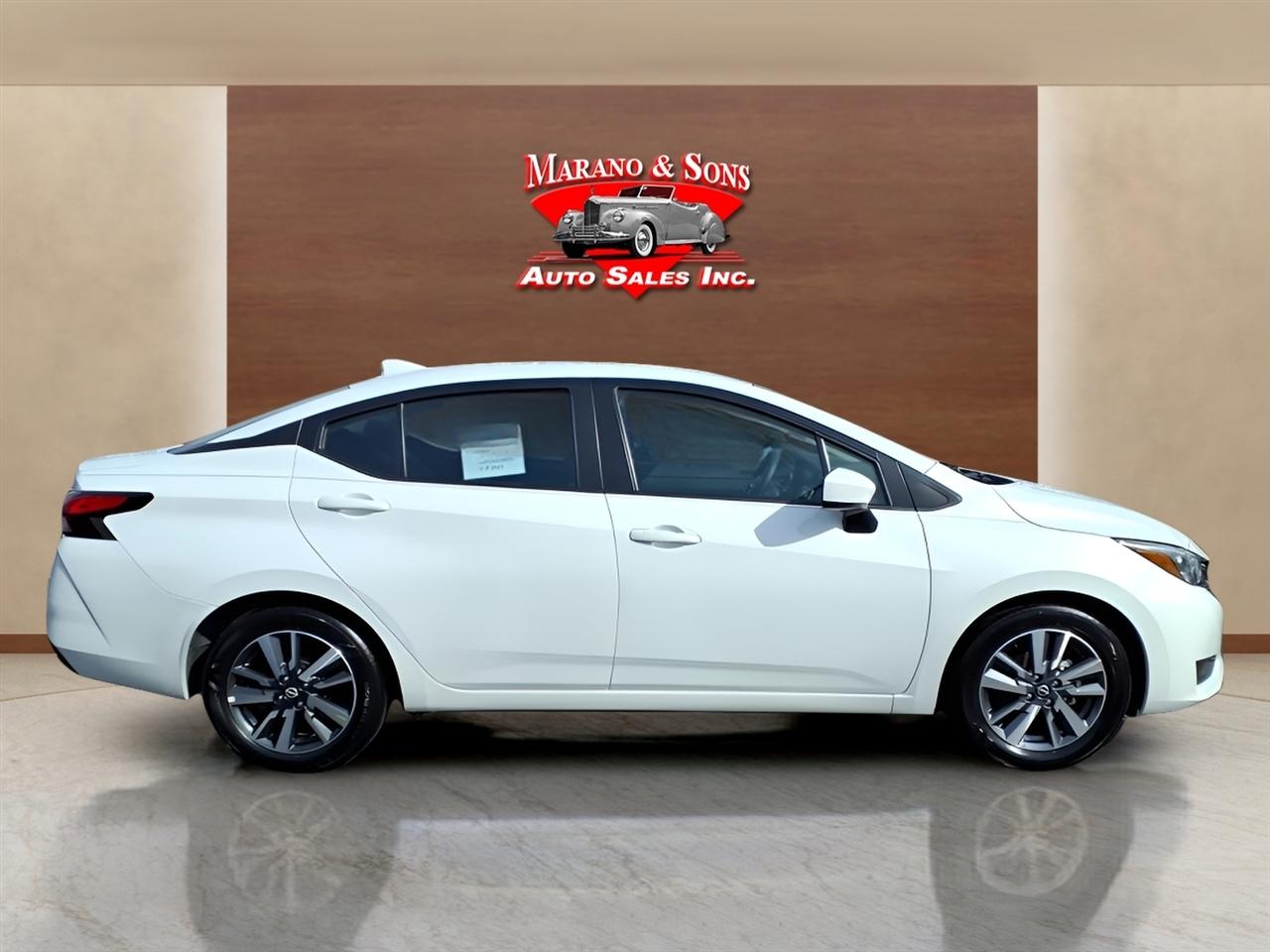 Nissan Versa SV CVT 2025