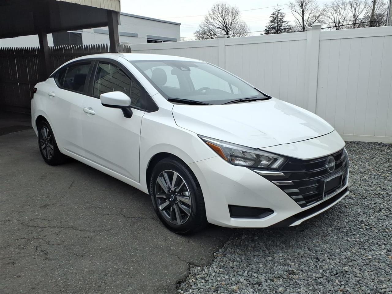 Nissan Versa SV CVT 2025