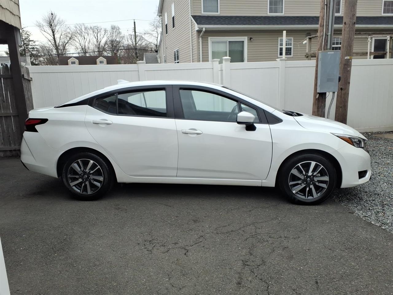 Nissan Versa SV CVT 2025