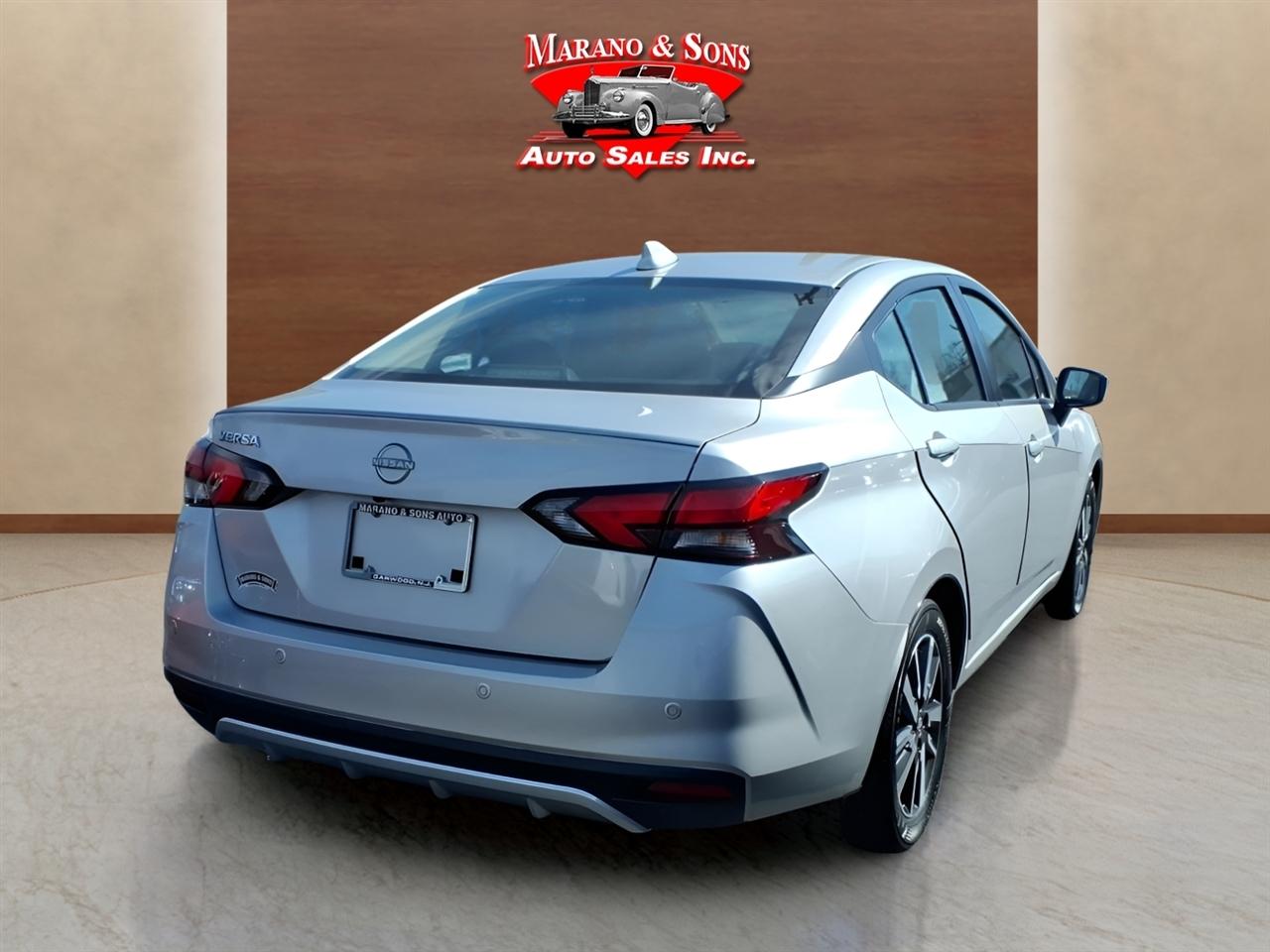 Nissan Versa SV CVT 2025