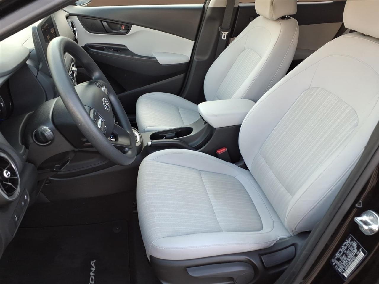 Hyundai Kona SEL Auto AWD 2022