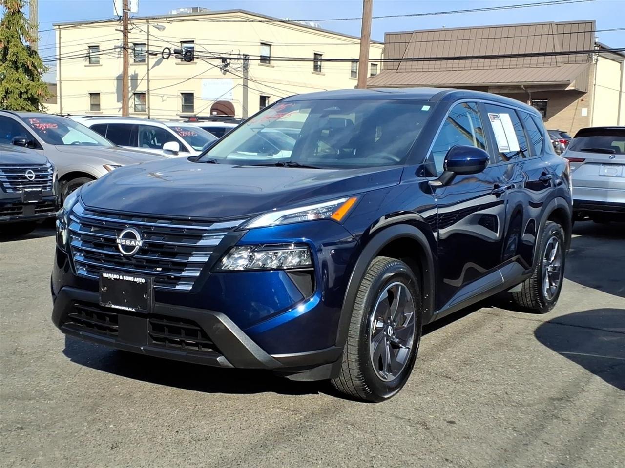 2025 Nissan Rogue AWD SV