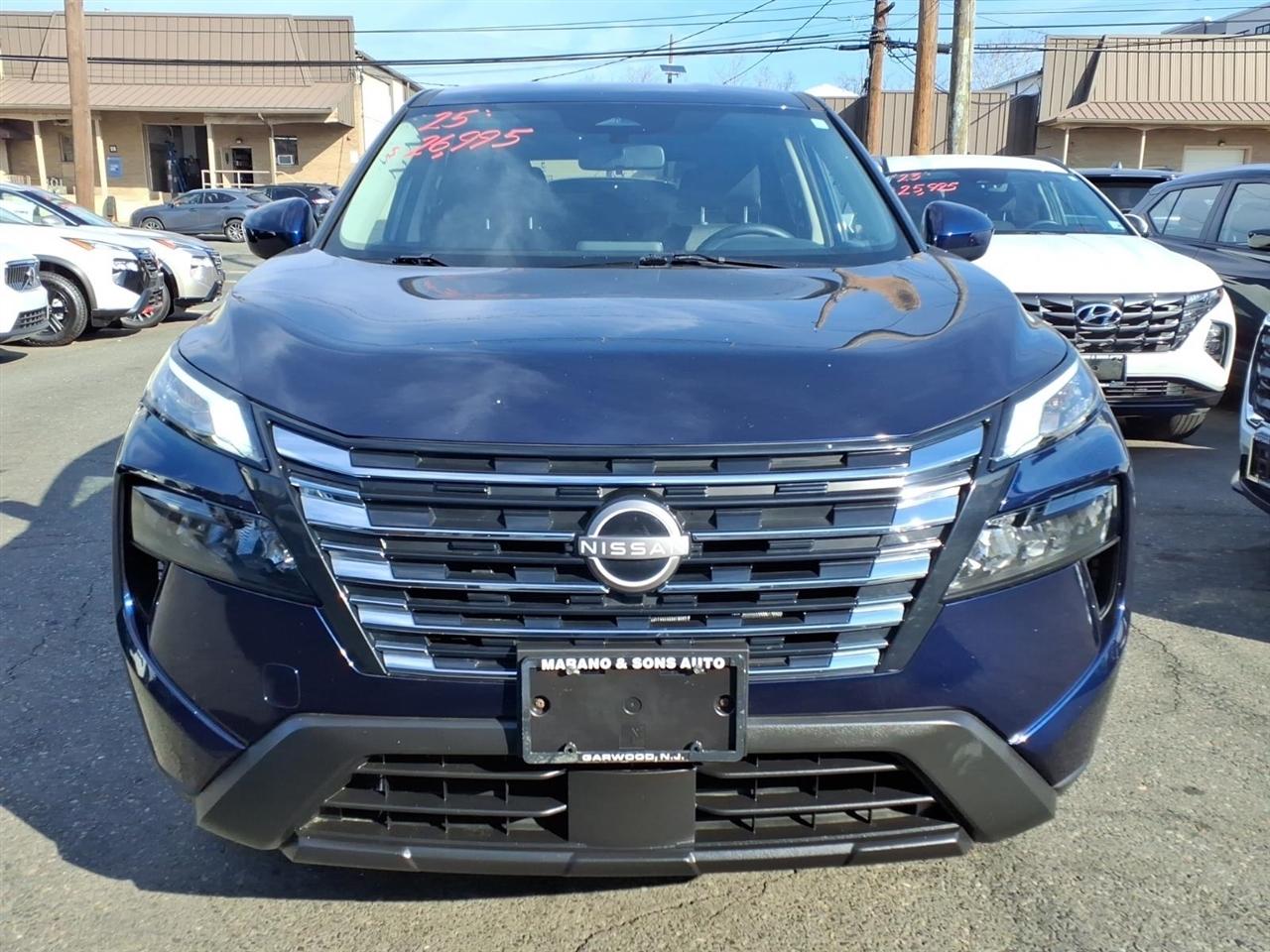 Nissan Rogue AWD SV 2025