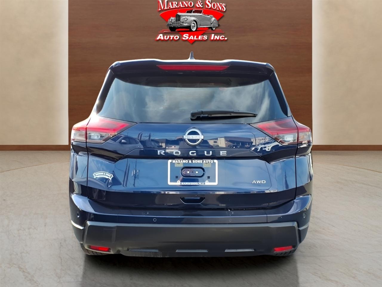 Nissan Rogue AWD SV 2025