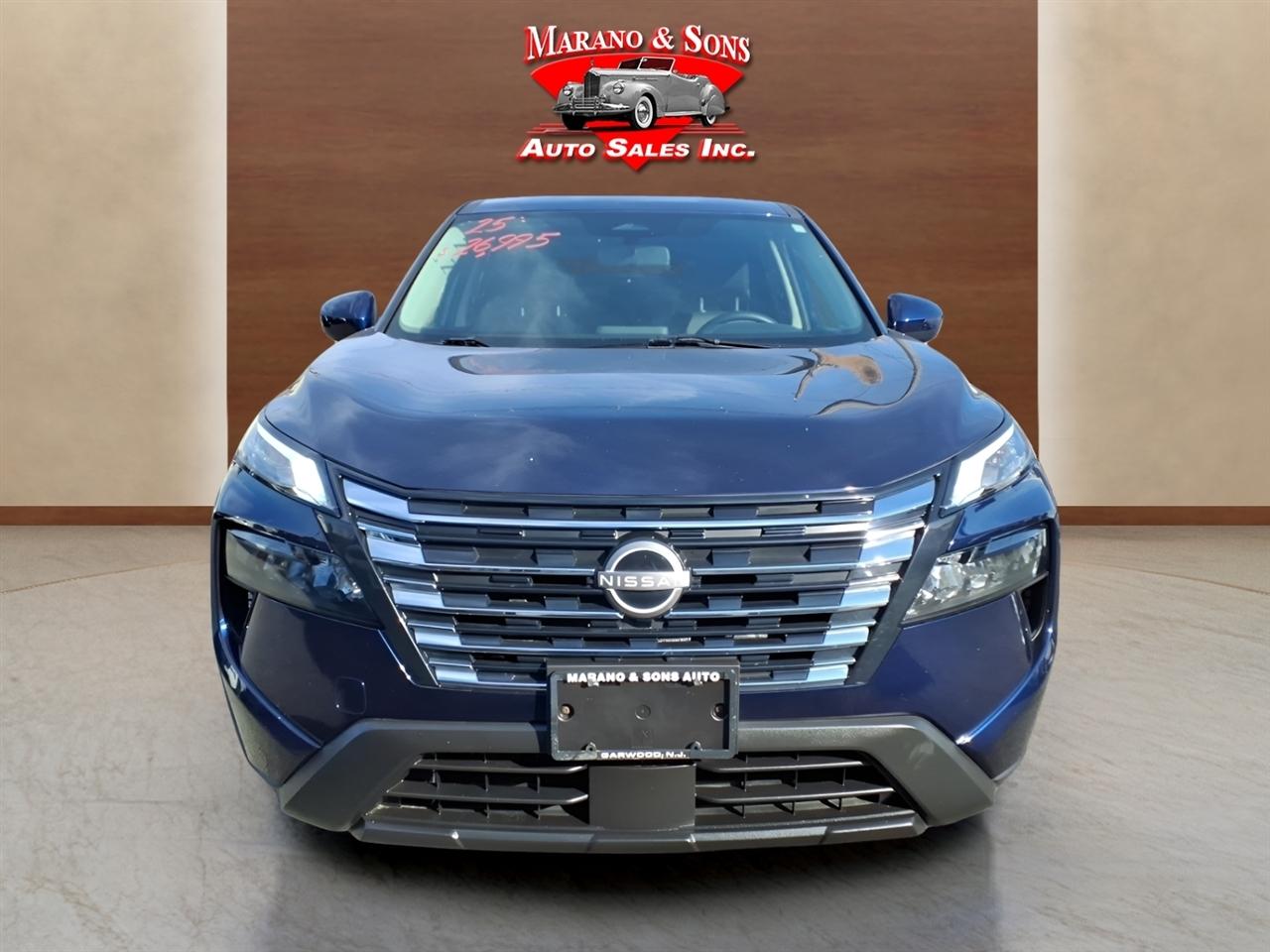 Nissan Rogue AWD SV 2025