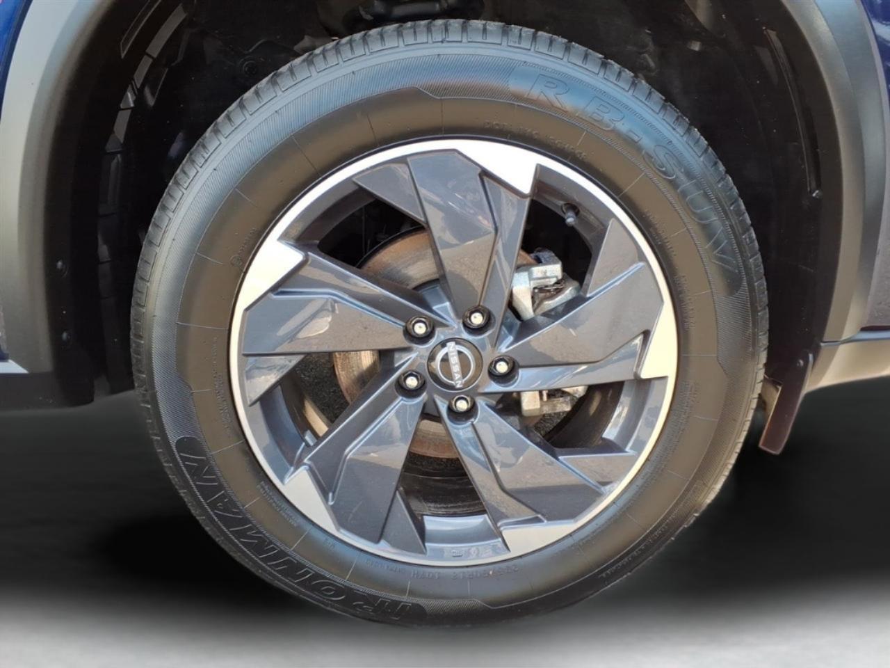 Nissan Rogue AWD SV 2025