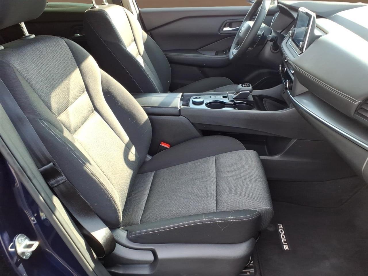 Nissan Rogue AWD SV 2025