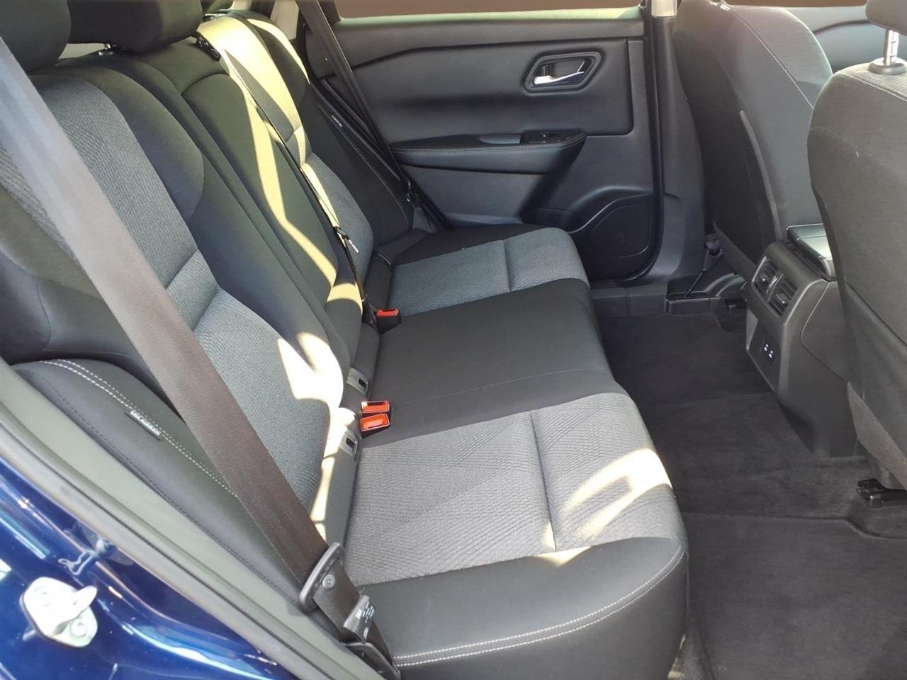 Nissan Rogue AWD SV 2025