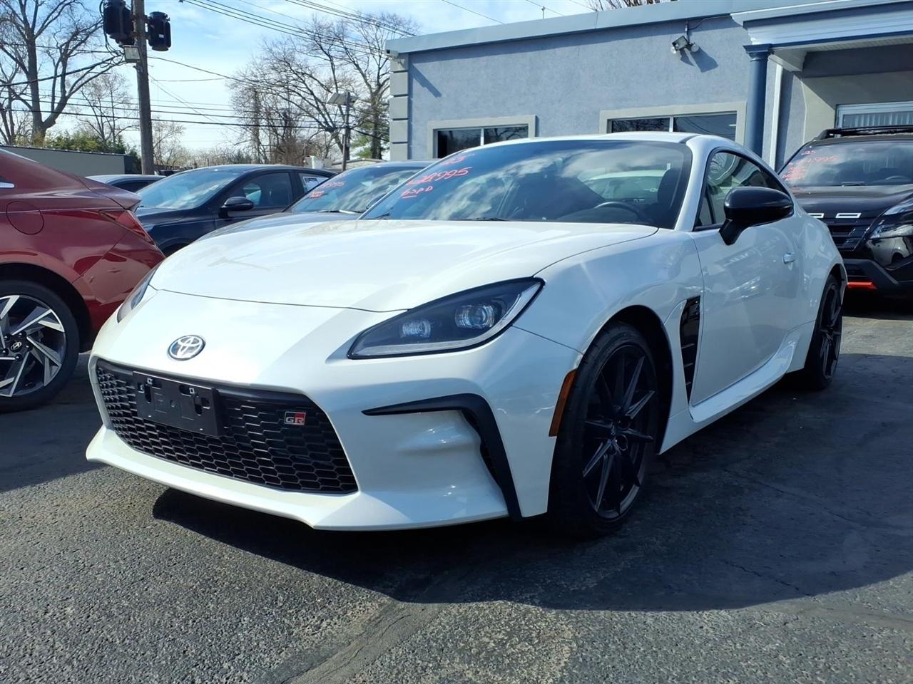 2023 Toyota GR86 Premium Manual (Natl)