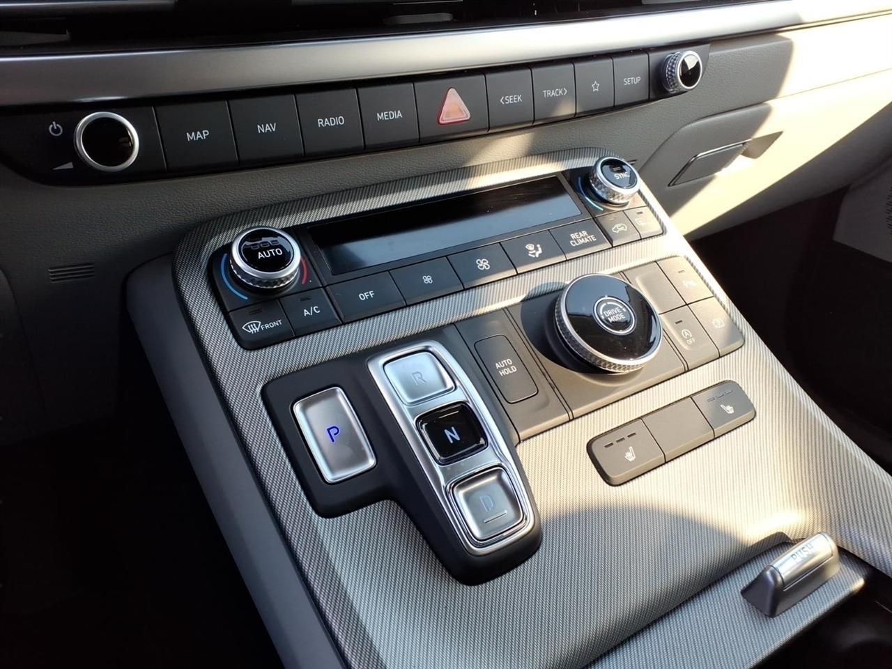 Hyundai Palisade SEL FWD 2025