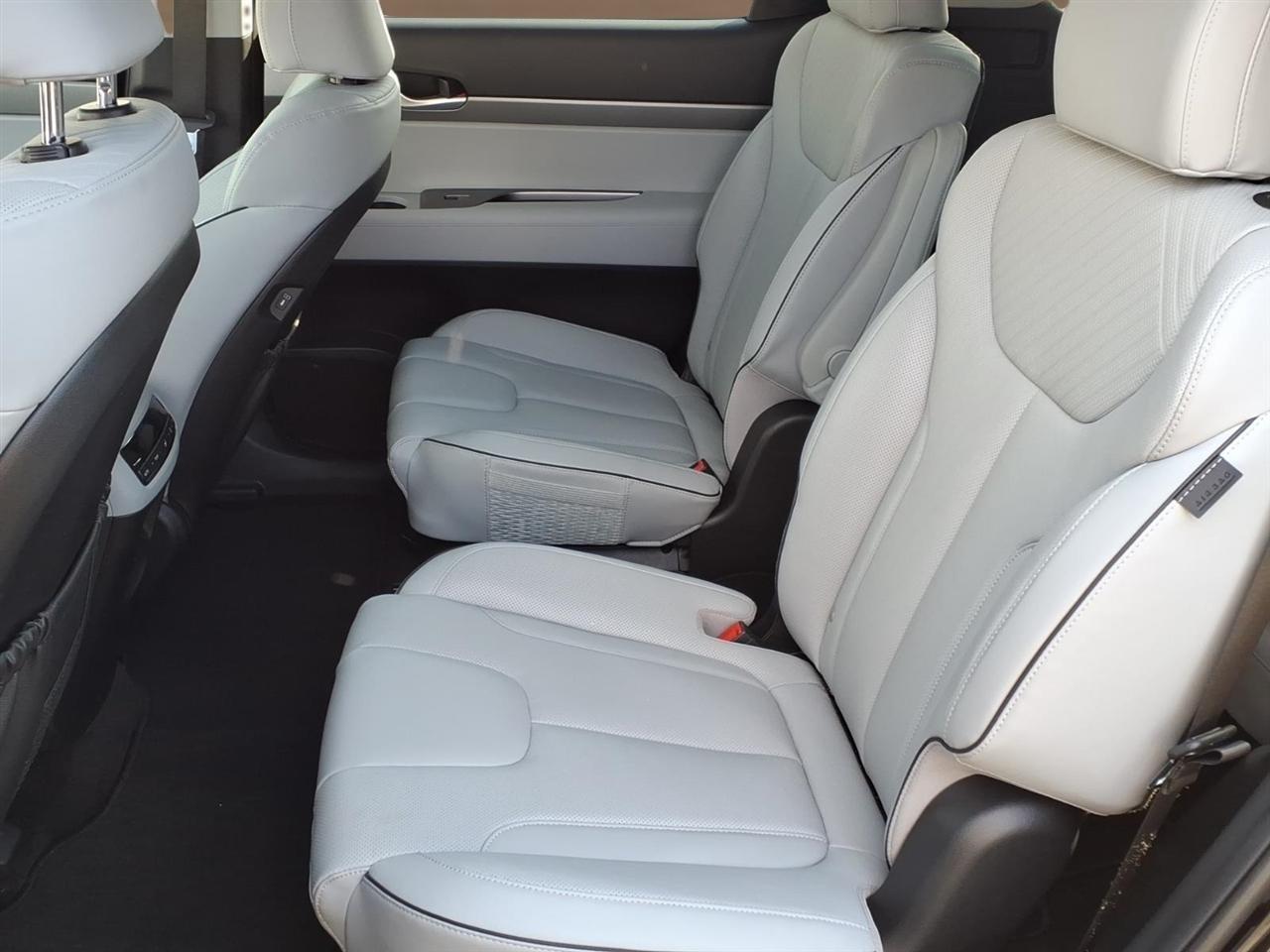 Hyundai Palisade SEL FWD 2025