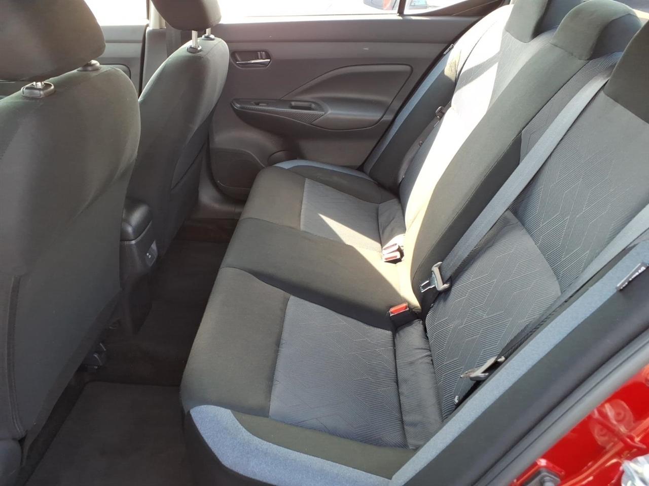 Nissan Versa SV CVT 2025