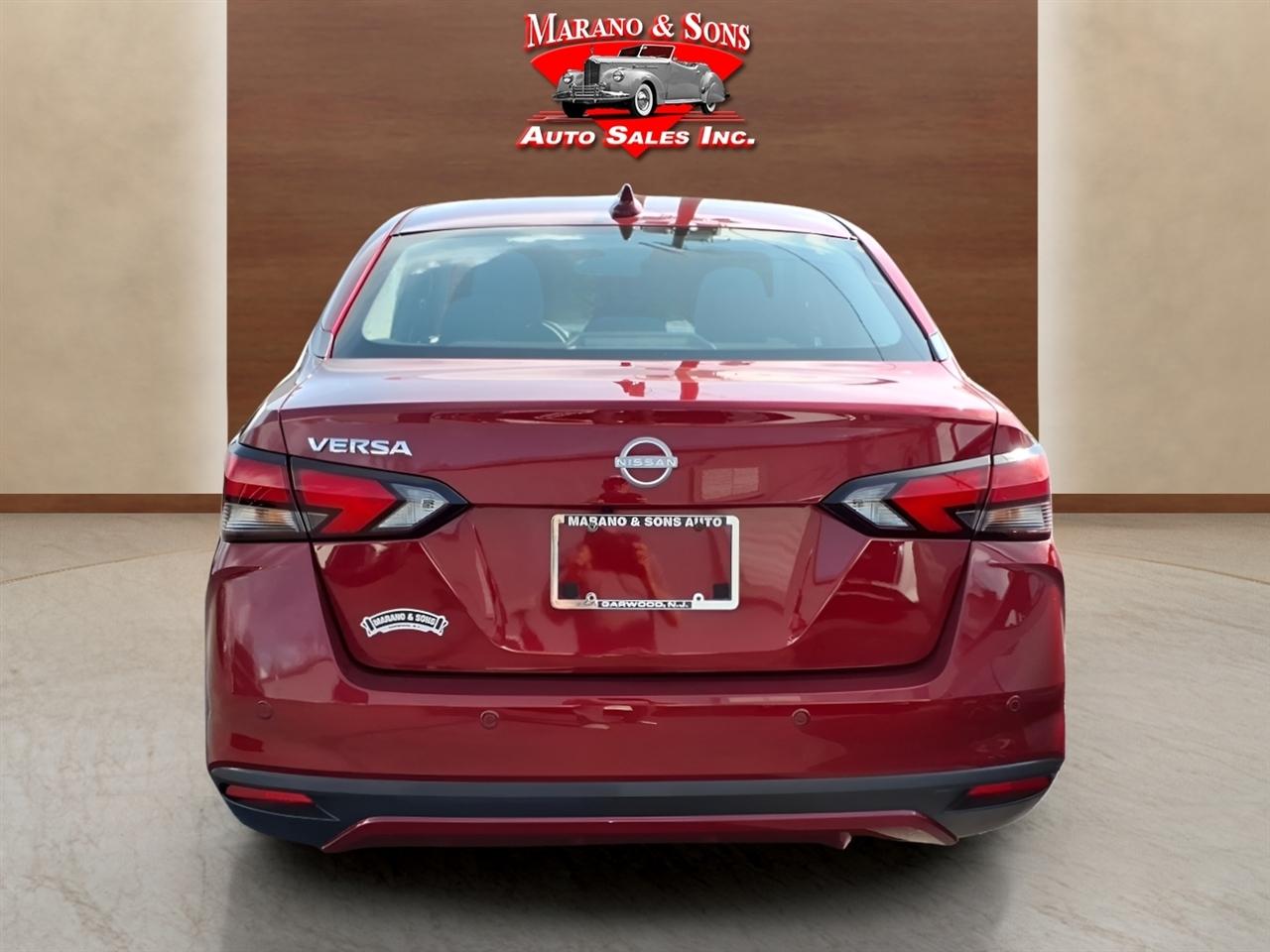 Nissan Versa SV CVT 2025