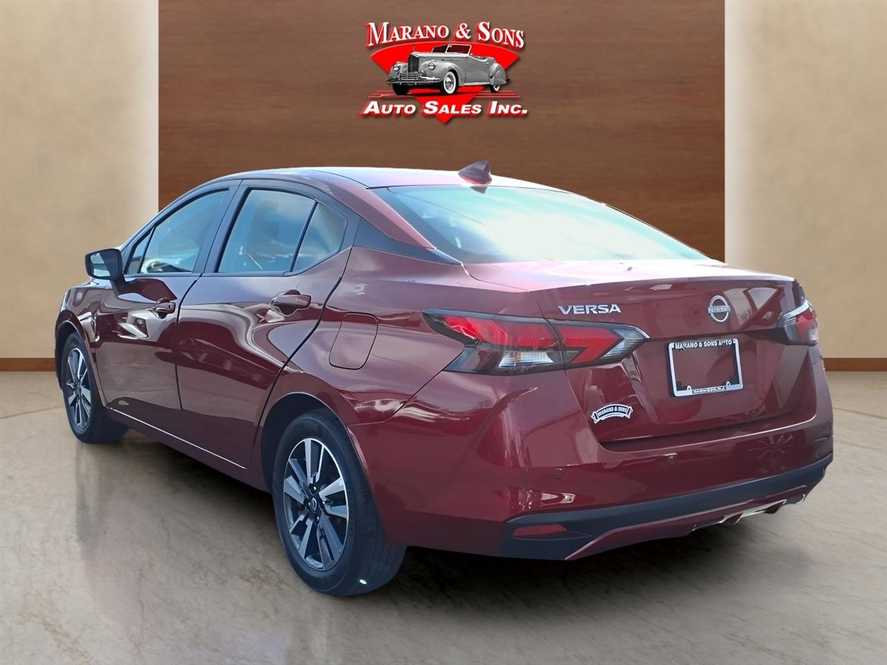 Nissan Versa SV CVT 2025