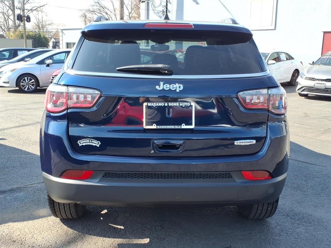 Jeep Compass Latitude FWD 2018