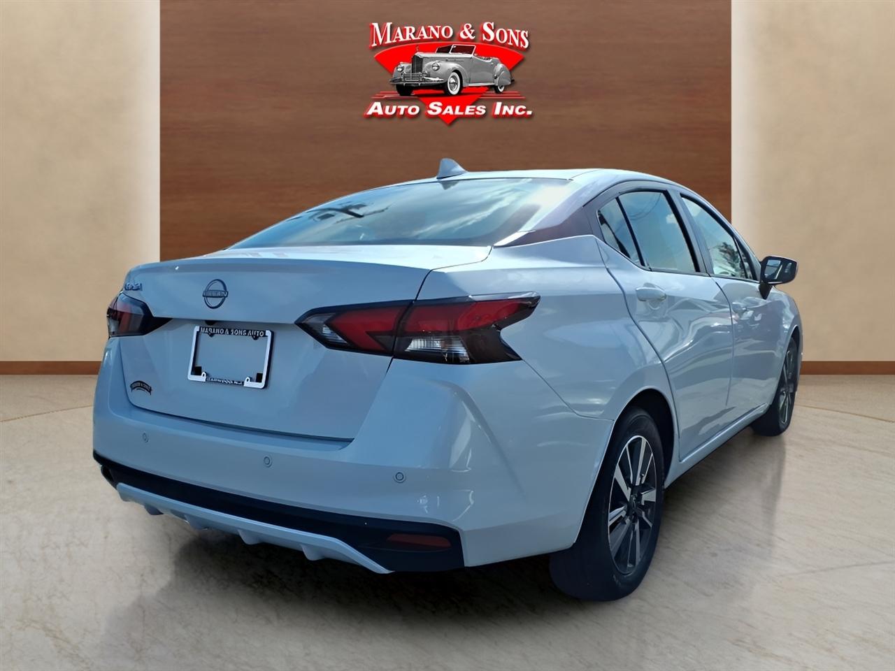 Nissan Versa SV CVT 2025