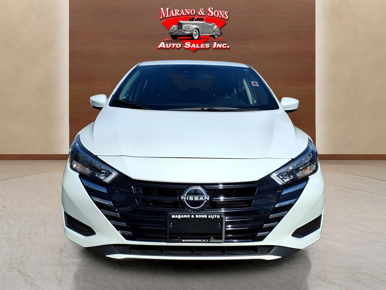 Nissan Versa SV CVT 2025