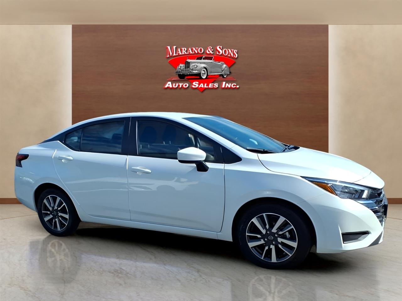 Nissan Versa SV CVT 2025