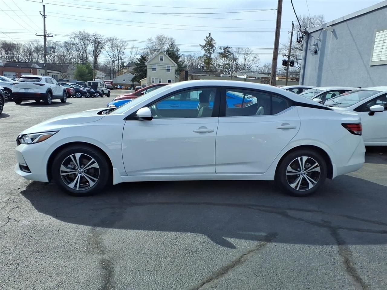 Nissan Sentra SV CVT 2021