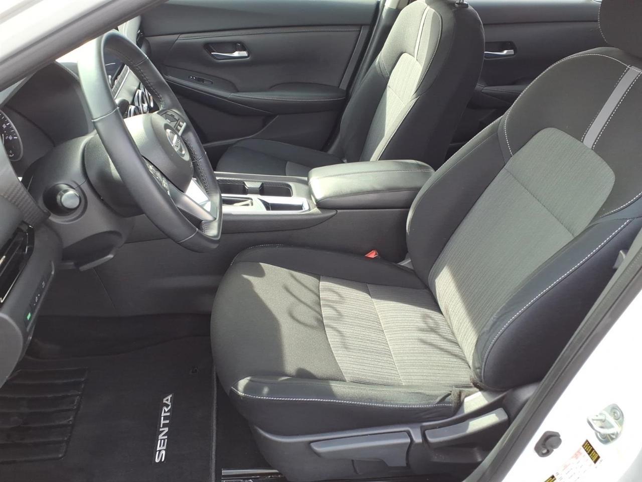 Nissan Sentra SV CVT 2021