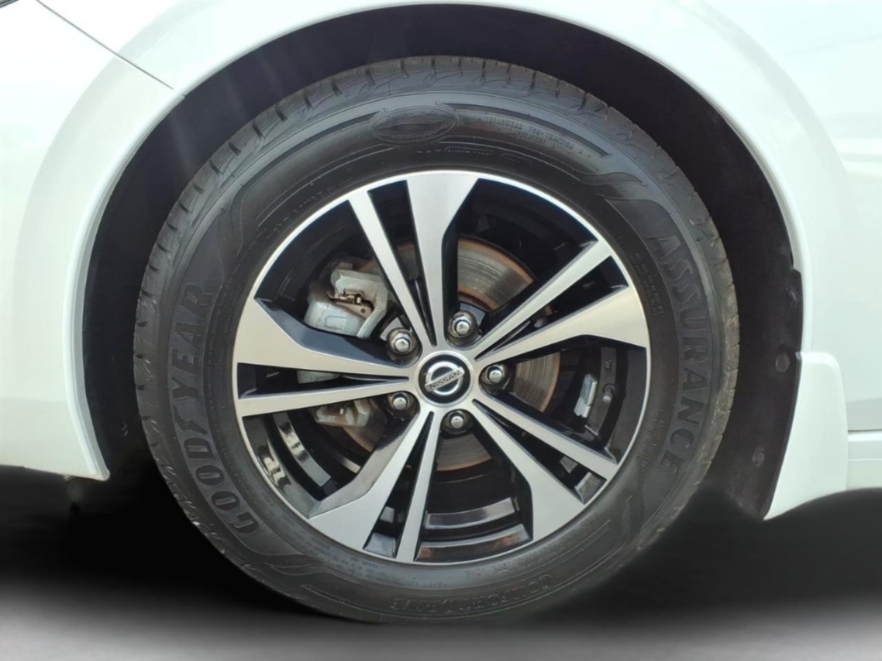 Nissan Sentra SV CVT 2021