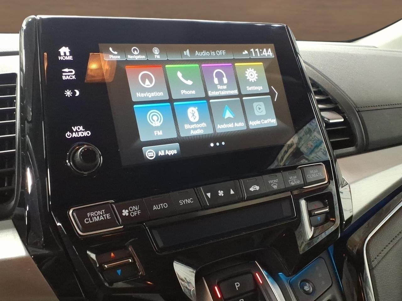 Honda Odyssey Touring Auto 2023