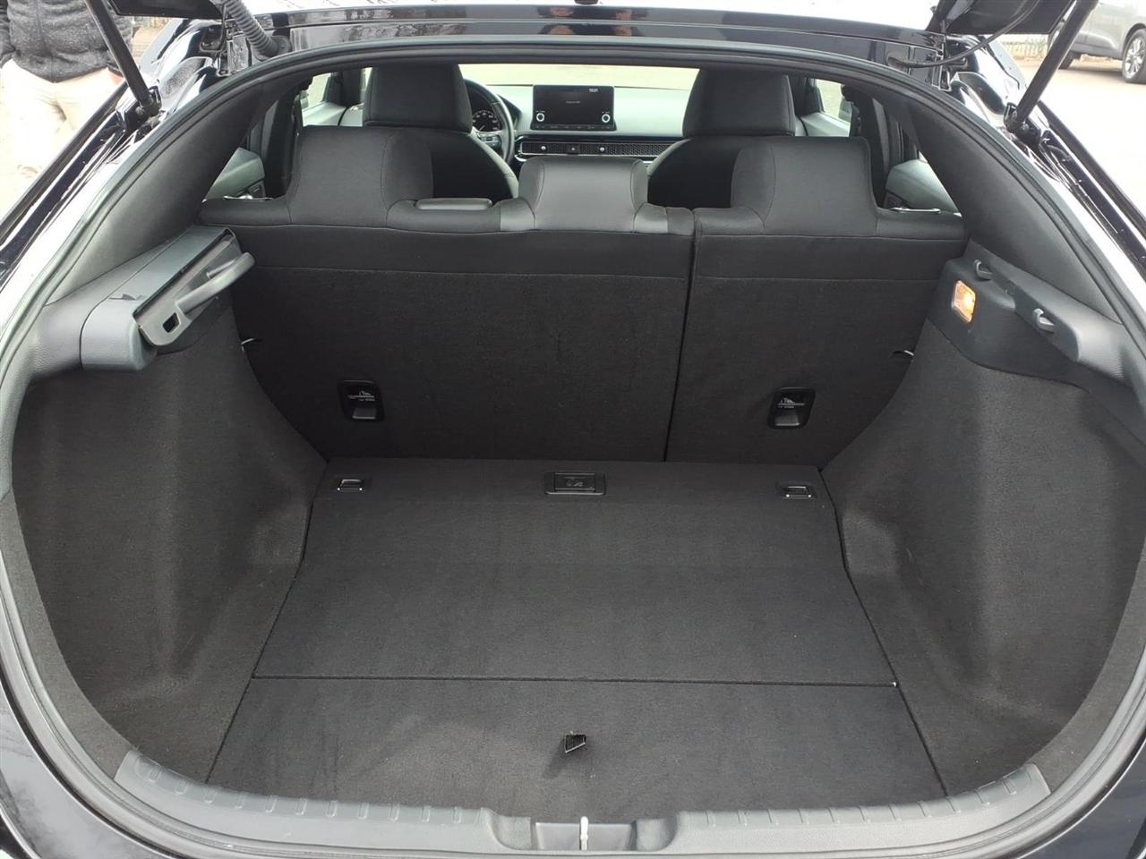 Honda Civic Hatchback Sport CVT 2025