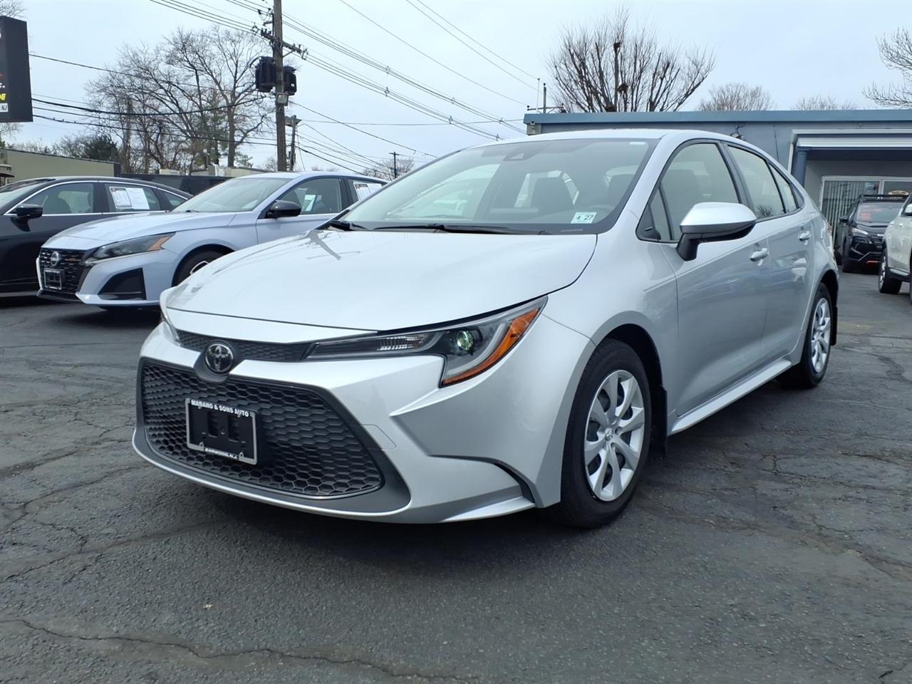 Toyota Corolla LE CVT (Natl) 2022