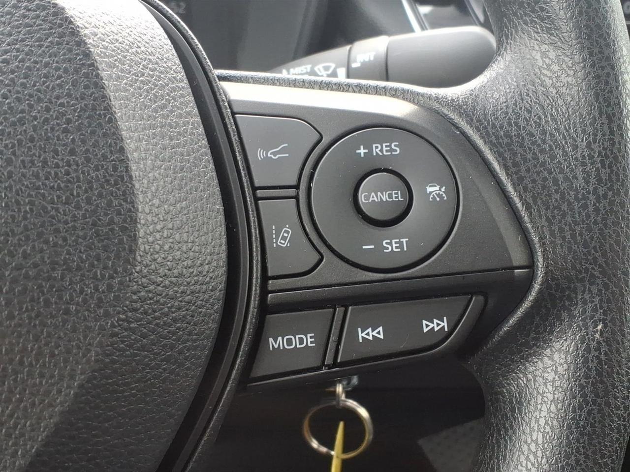 Toyota Corolla LE CVT (Natl) 2022