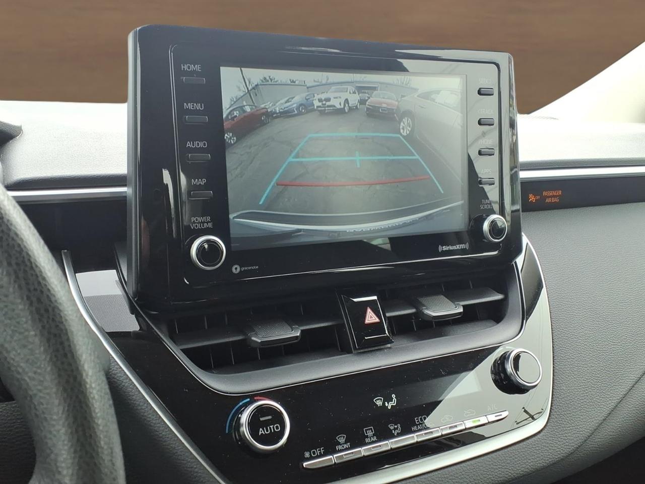 Toyota Corolla LE CVT (Natl) 2022