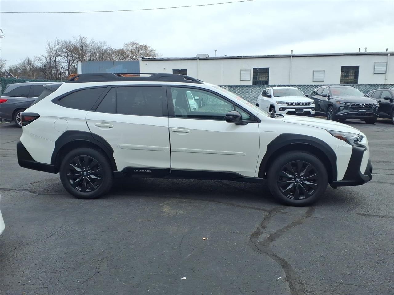 Subaru Outback Onyx Edition CVT 2023