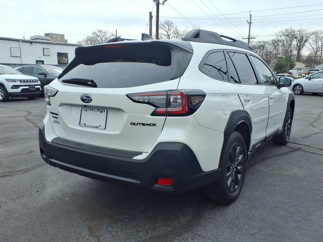 Subaru Outback Onyx Edition CVT 2023