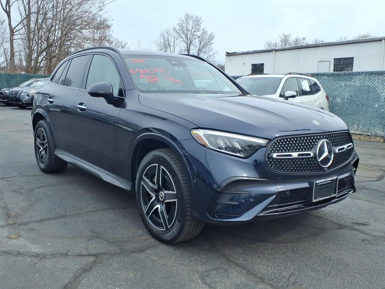 Mercedes-Benz GLC GLC 300 4MATIC SUV 2023