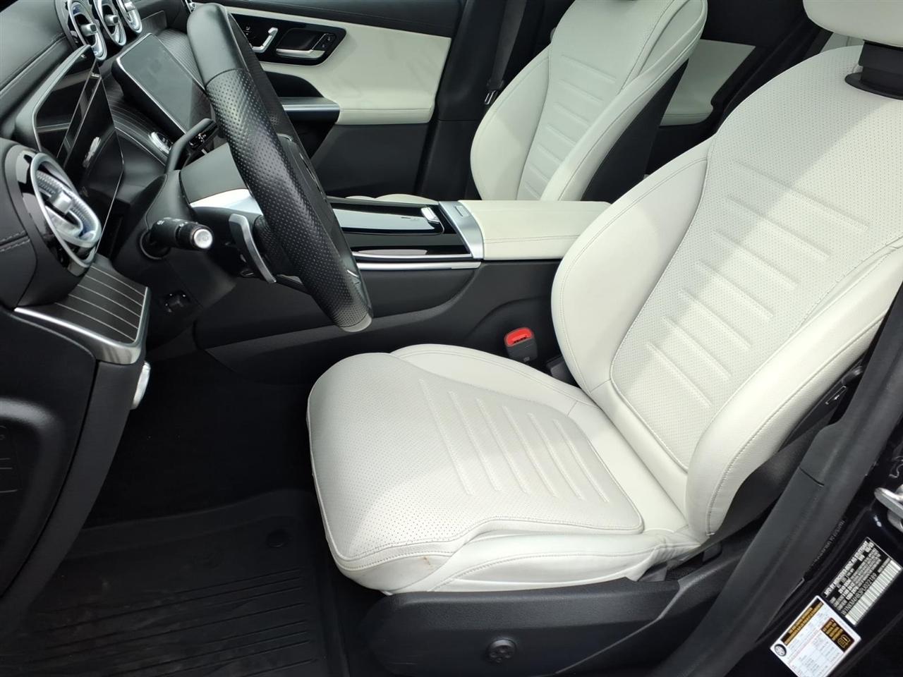 Mercedes-Benz GLC GLC 300 4MATIC SUV 2023