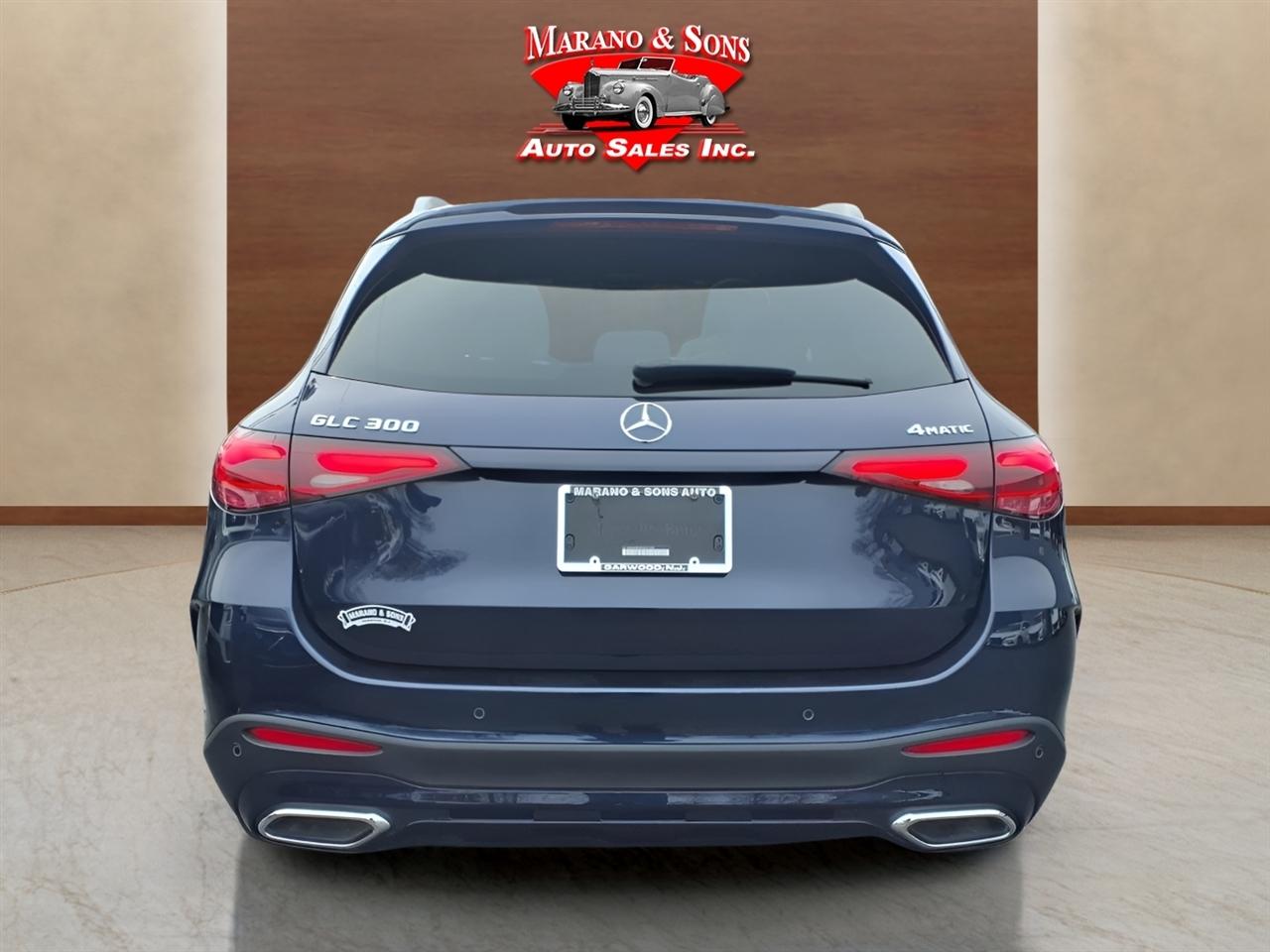 Mercedes-Benz GLC GLC 300 4MATIC SUV 2023